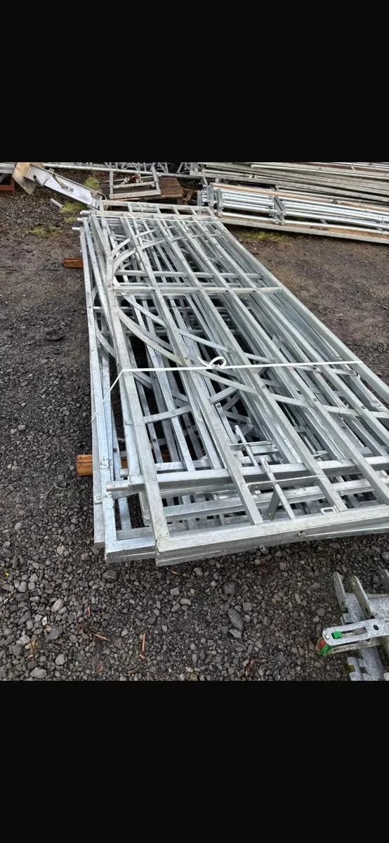 *SECONDS* Country Style Field Gate - Image 3