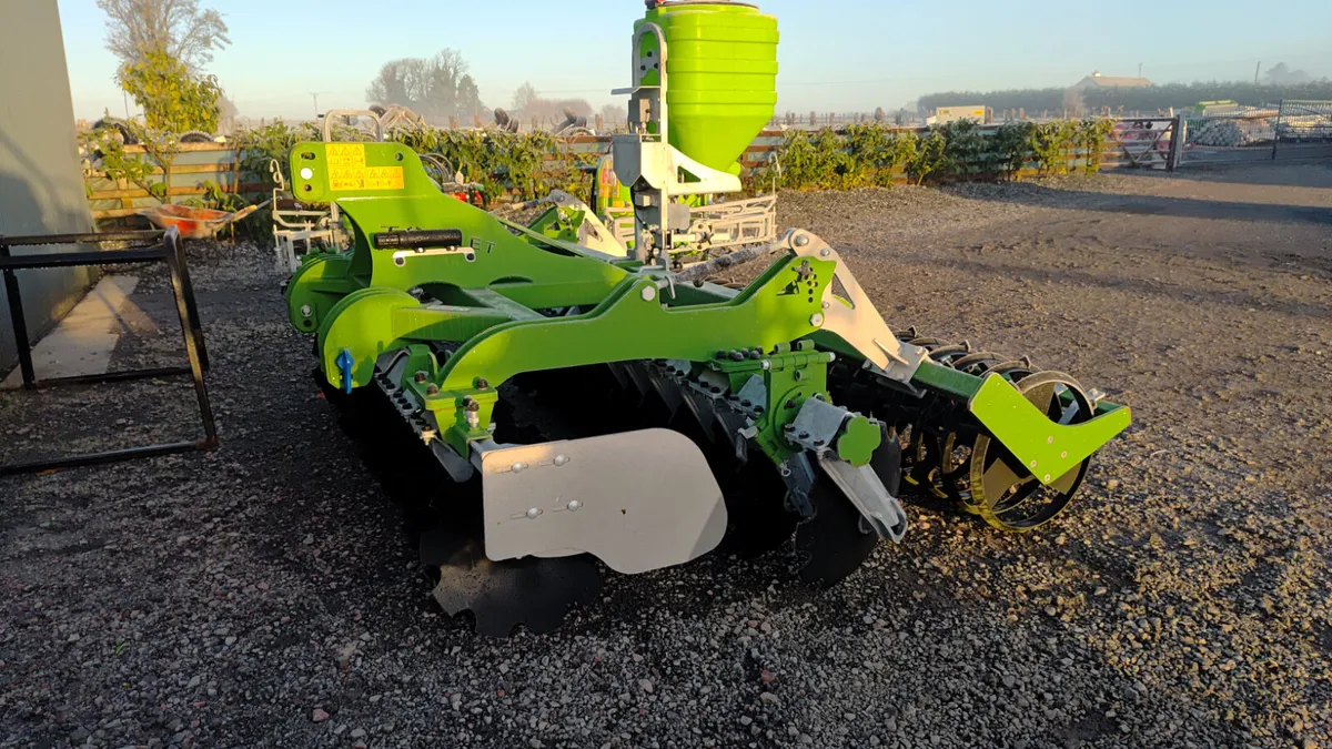Tolmet New  2,5 M disc harrows 6000€ - Image 1