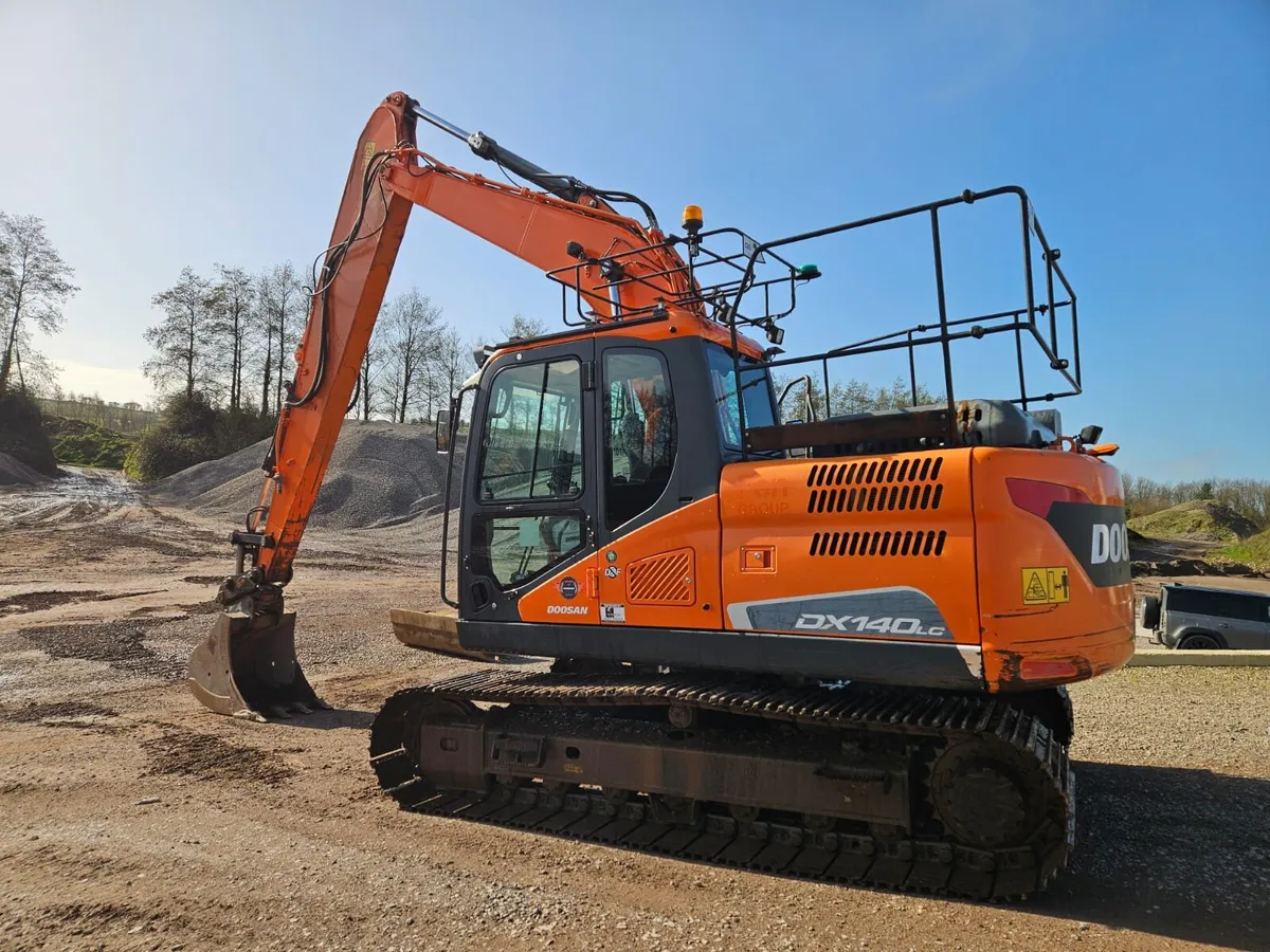 2018 Doosan DX140LC - Finance can be arranged - Image 2