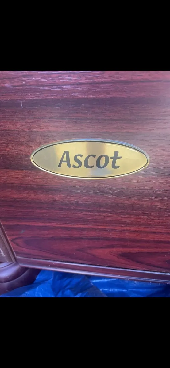 Pool table - Image 3