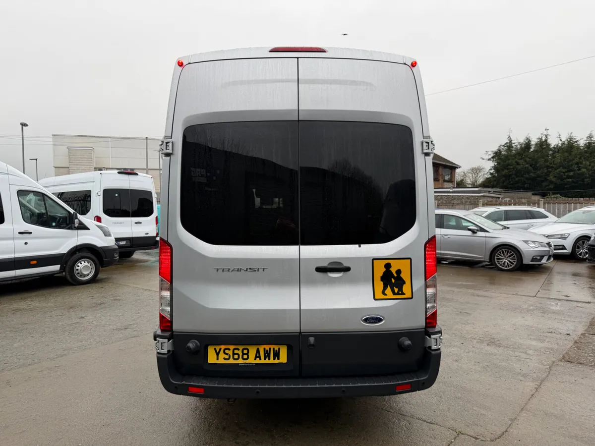 182 FORD TRANSIT 2.2 TREND- ONLY 26k MILES - Image 4