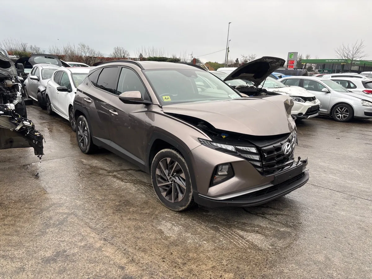 2022 Tucson diesel for parts - Image 3