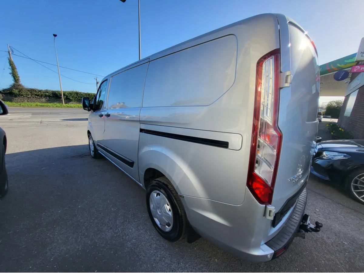 Ford Transit Custom 280S TREND 2.0 TD 130BHP M6 SW - Image 2