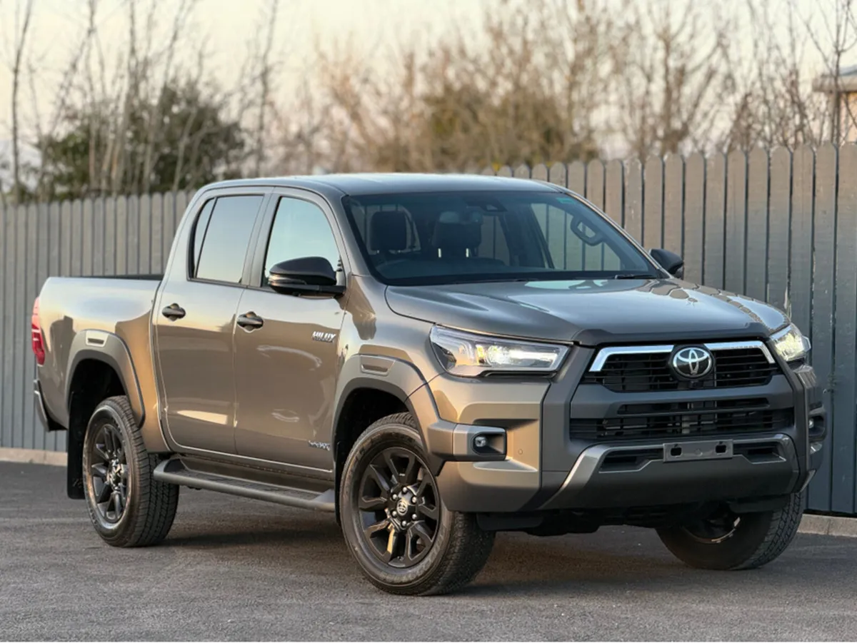 Toyota Hilux H6L INVINCIBLE X 4WD - Image 1