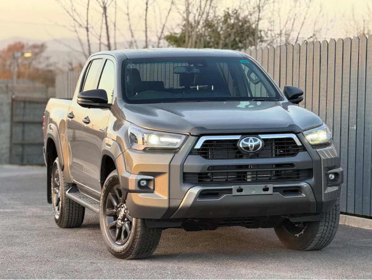 Toyota Hilux H6L INVINCIBLE X 4WD - Image 3