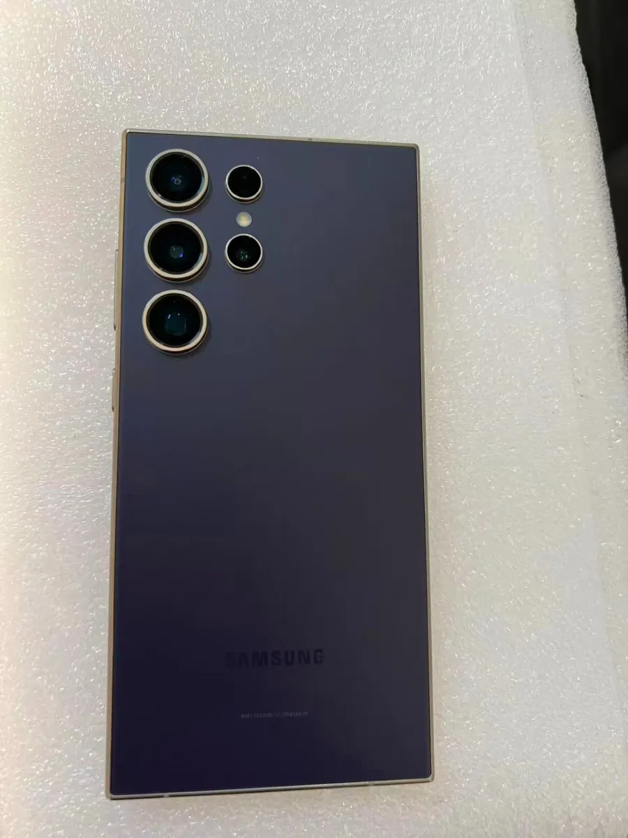 Samsung Galaxy S24 Ultra (256GB) Dual SIM - Image 3