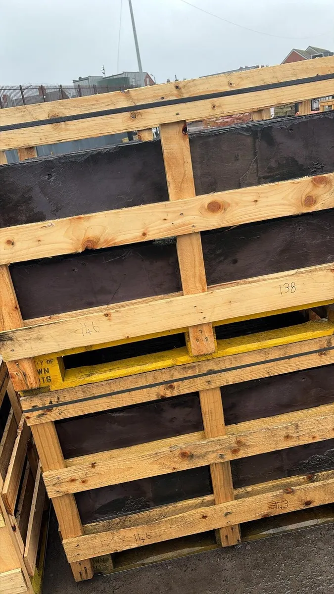 Bangor slates chimney pots floor ridge roof tiles - Image 1