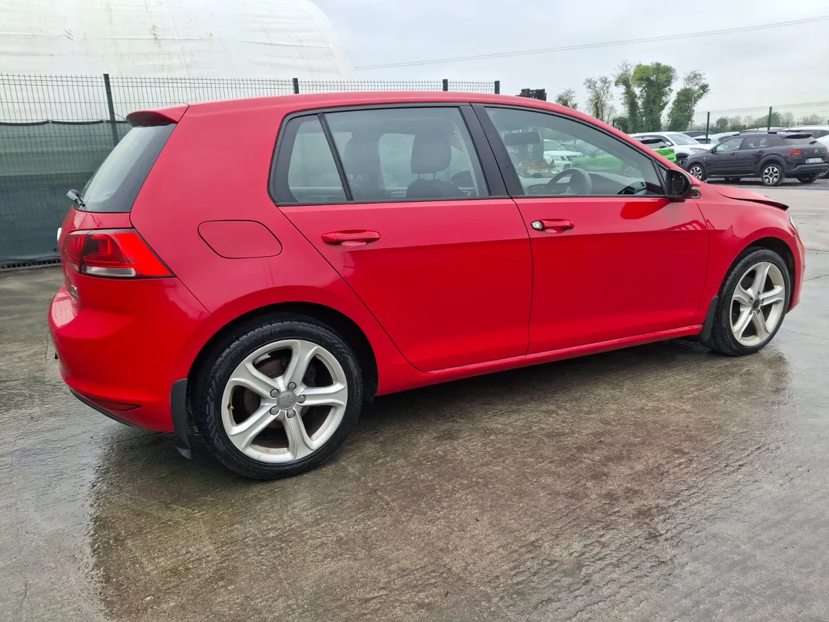 2013 Volkswagen Golf  Trendline  1.6 Diesel - Image 4