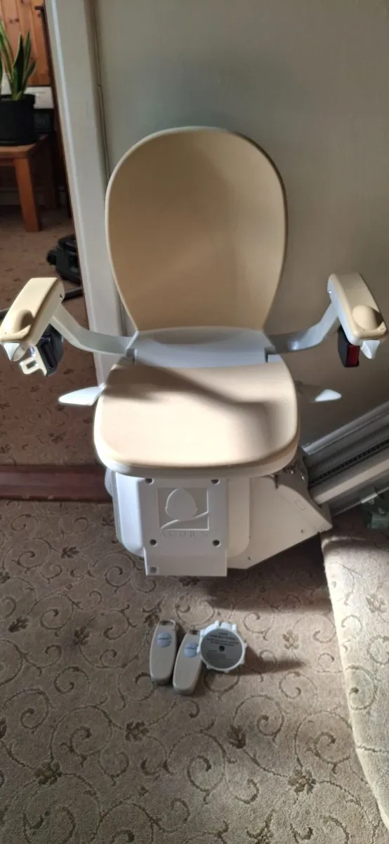 Good as new Stair Lift - Image 1