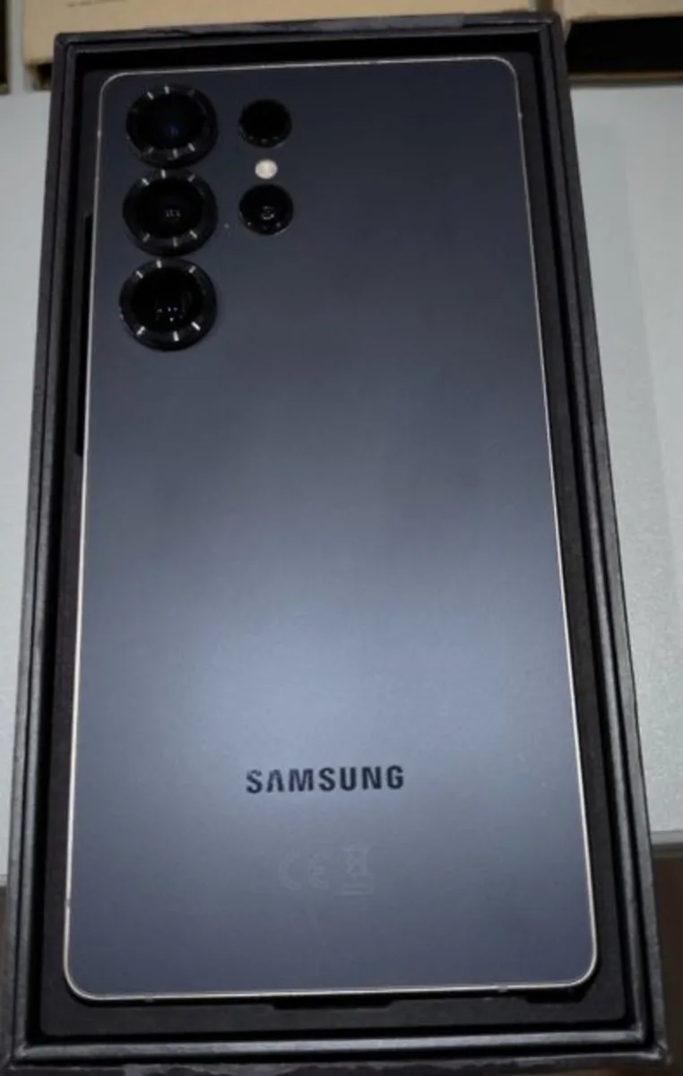 Samsung S25 Ultra 512 Gb . one-year warranty!! - Image 2