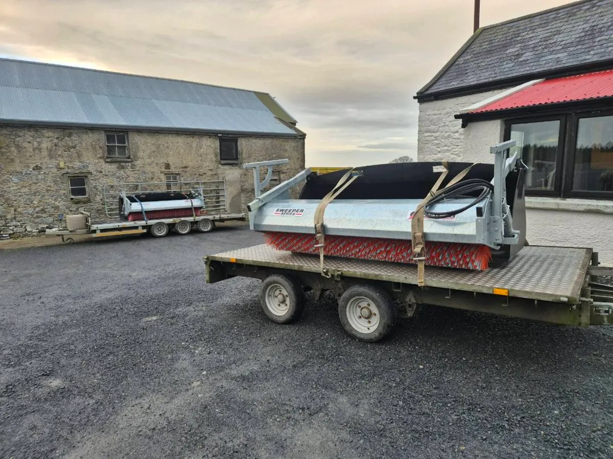 Bucket Brush - Image 2