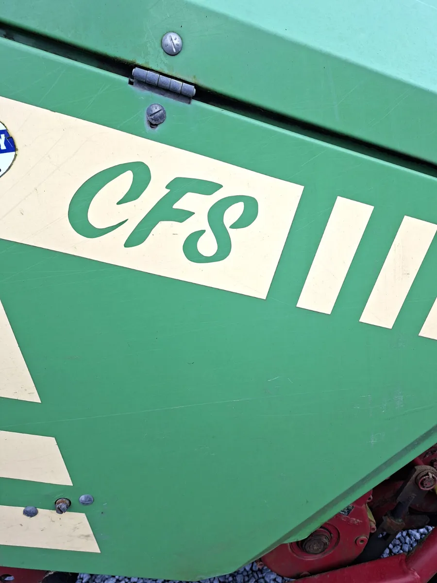 STRAUTMAN 3201 SILAGE WAGON - Image 3