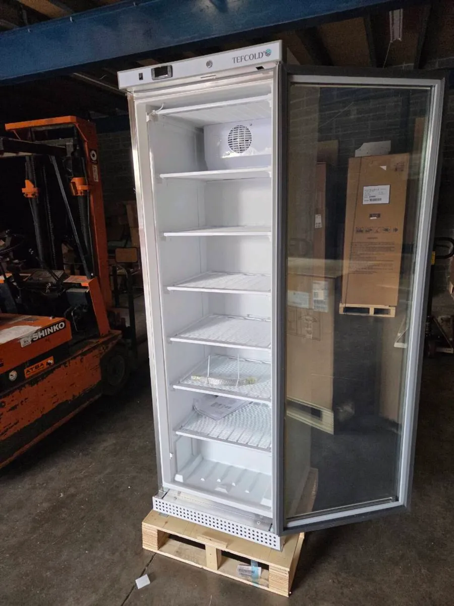 Display freezer - Image 1