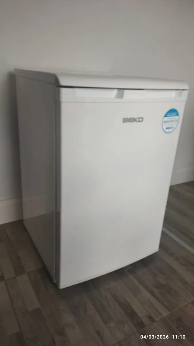 BECO compact kitchen fridge - Image 1