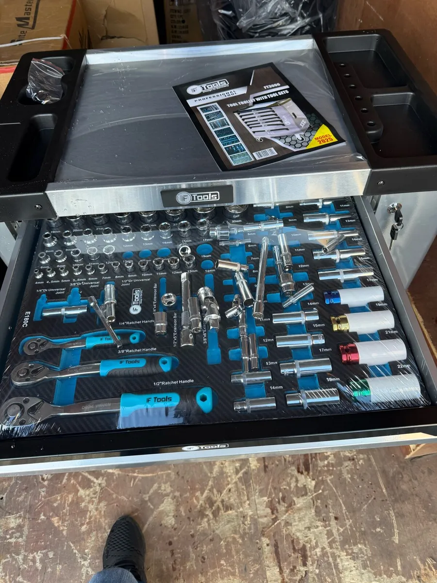 2026 7 drawer tool chest full of tools - Image 2