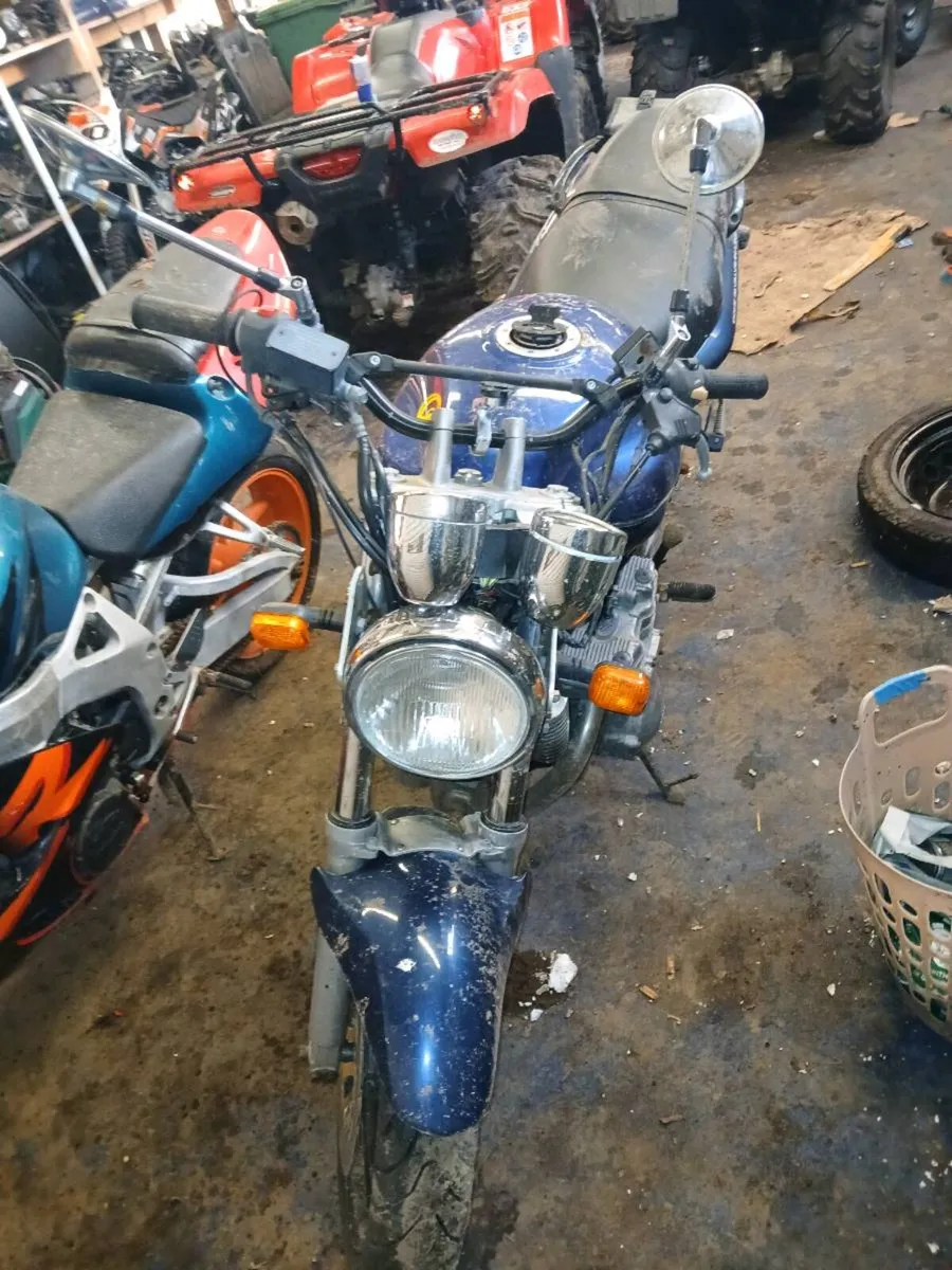 Suzuki bandit 600 - Image 3