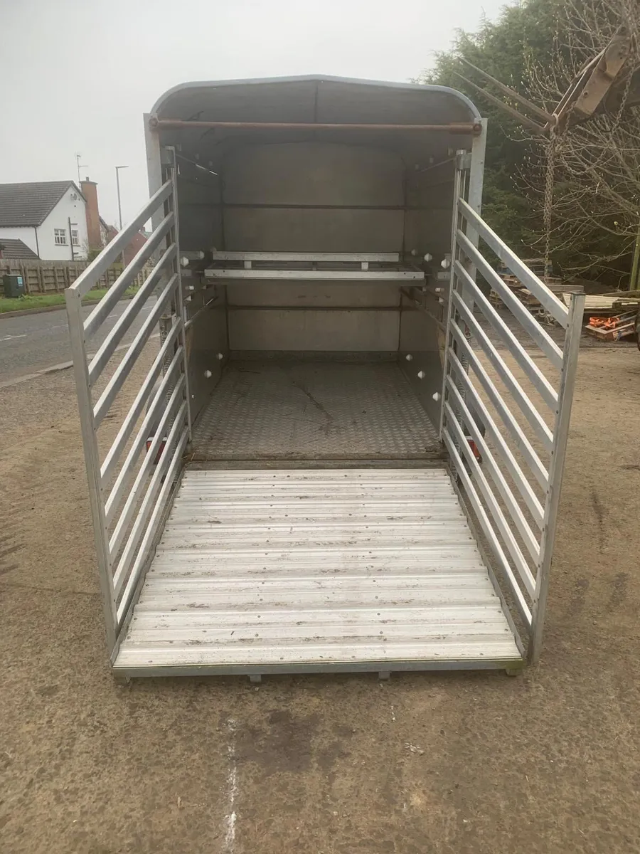 Ifor Williams 8ft cattle trailer - Image 3