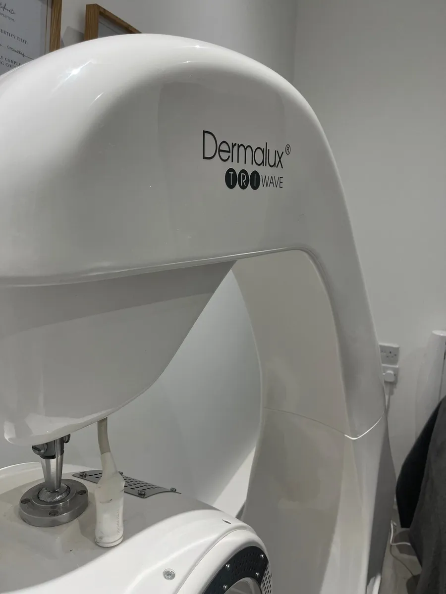 Dermalux Tri wave - Image 2