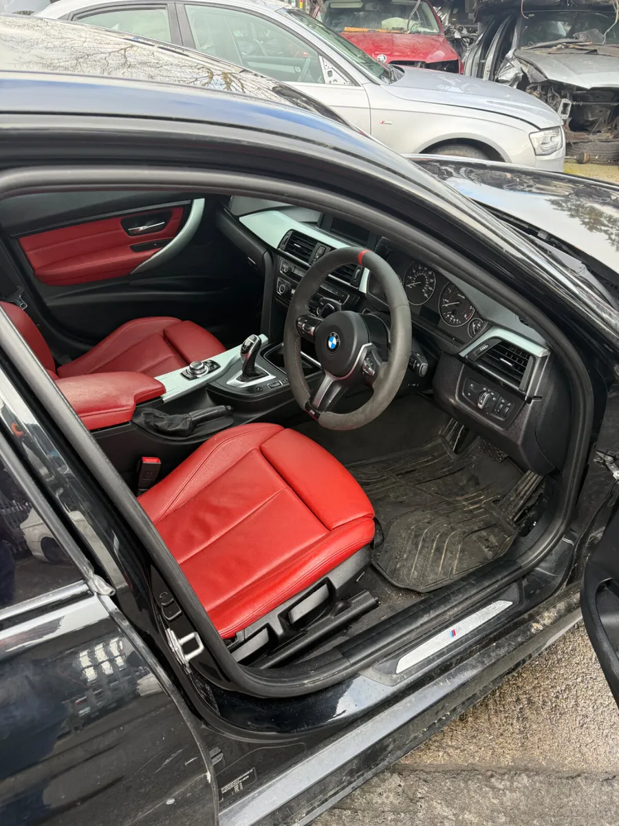 2015 BMW 330D BREAKING - Image 2