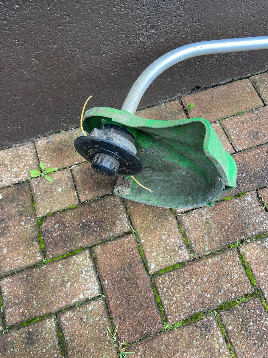 Viking. Electric. Grass. Strimmer - Image 3