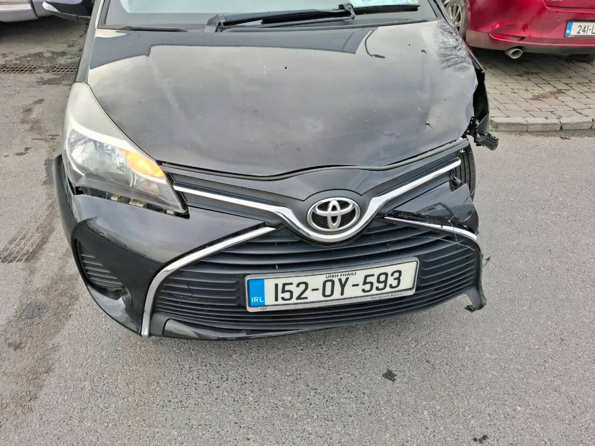 Toyota yaris - Image 4