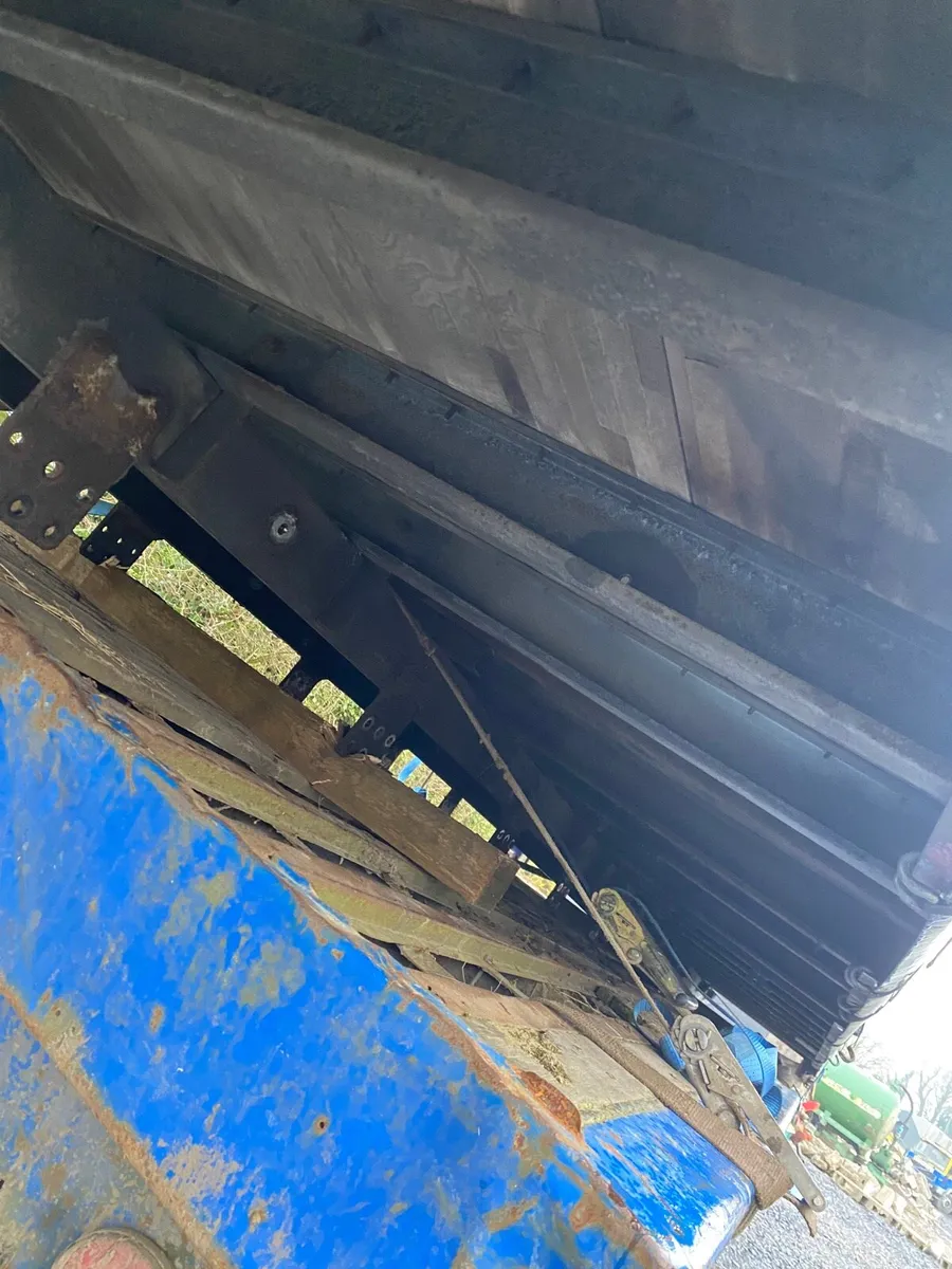 Curtain sider truck body - Image 2