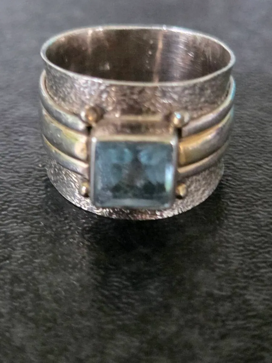 Silver ring with aquamarine stone - Image 4