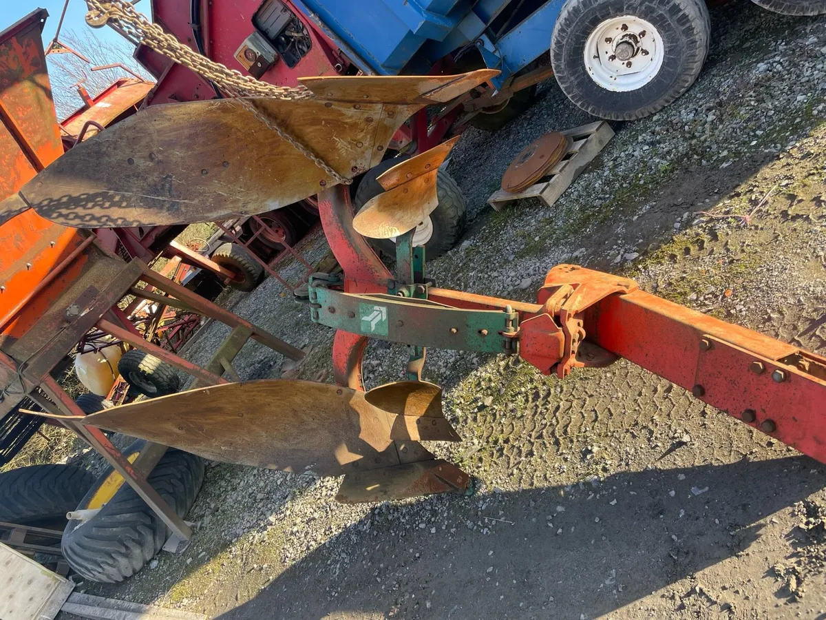 Extra furrow ED - Image 1