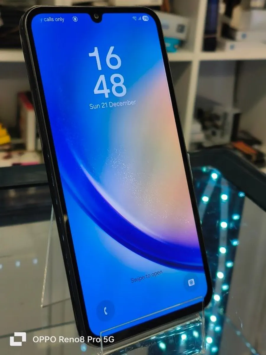 Samsung Galaxy A34 5G 128GB Smartphone 6GB RAM Unlocked Dual-Sim-Free - Graphite/ Used in Very Good Condition - Image 2