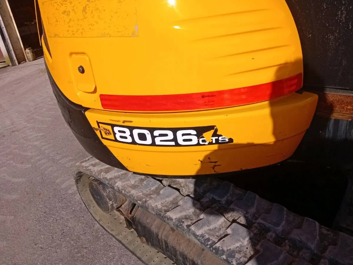JCB mini digger - Image 2