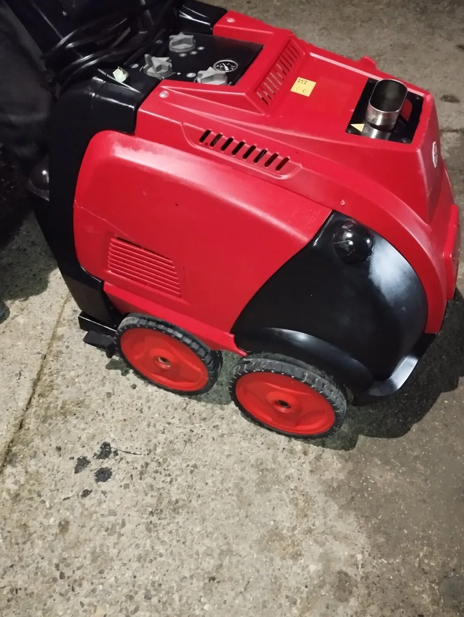 Portotecnica 220V hot and cold washer - Image 3