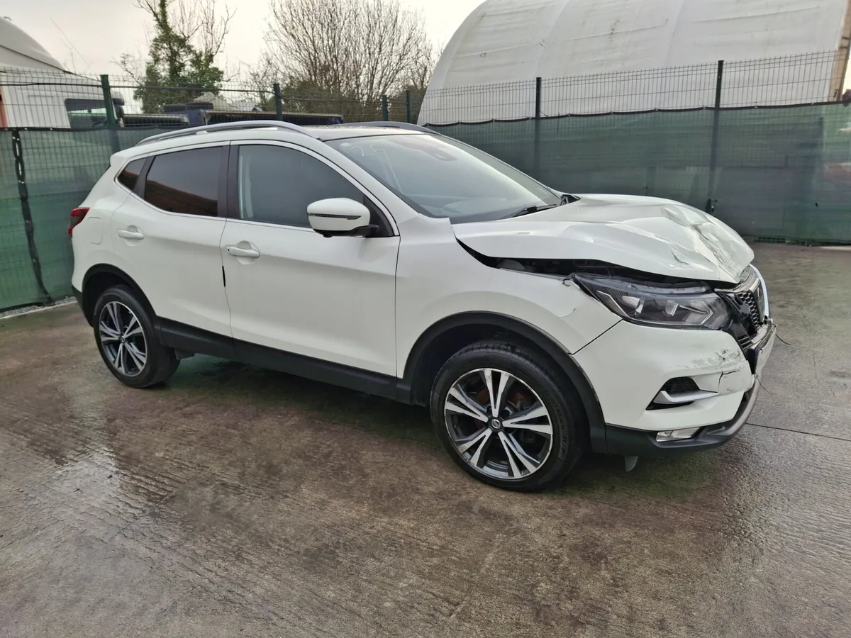 🚗2018 Nissan Qashqai - Image 2