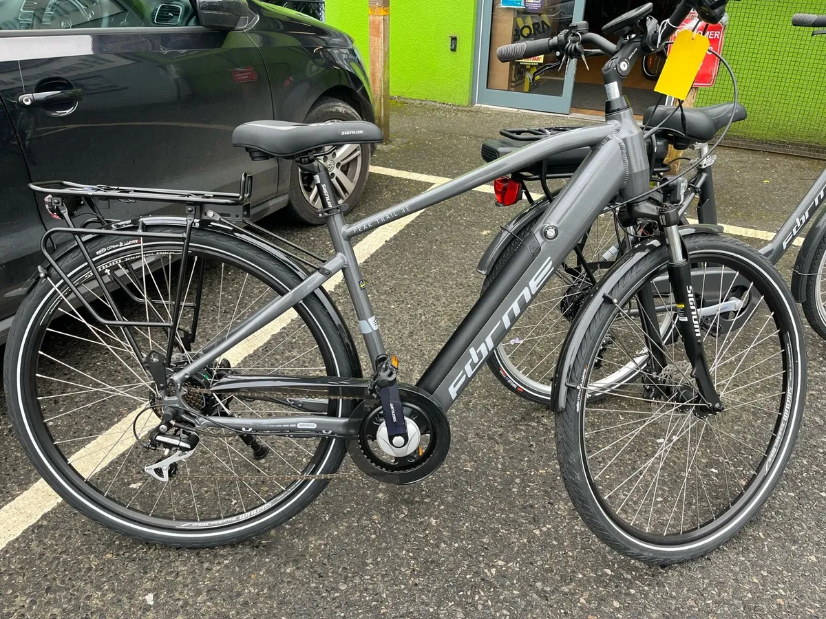 His and Hers E Bikes NEW - Image 2