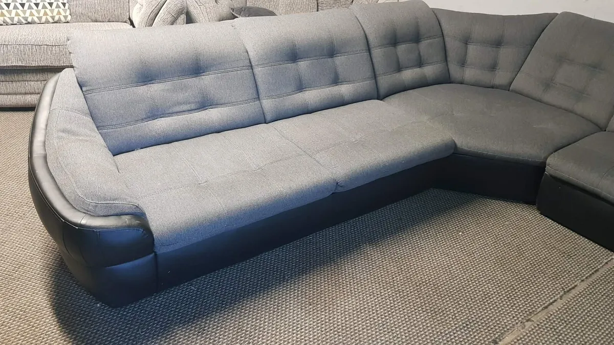 Corner sofa - Image 2