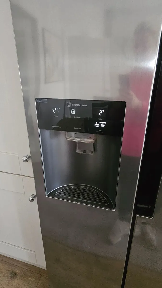 American Lg fridge freezer - Image 3