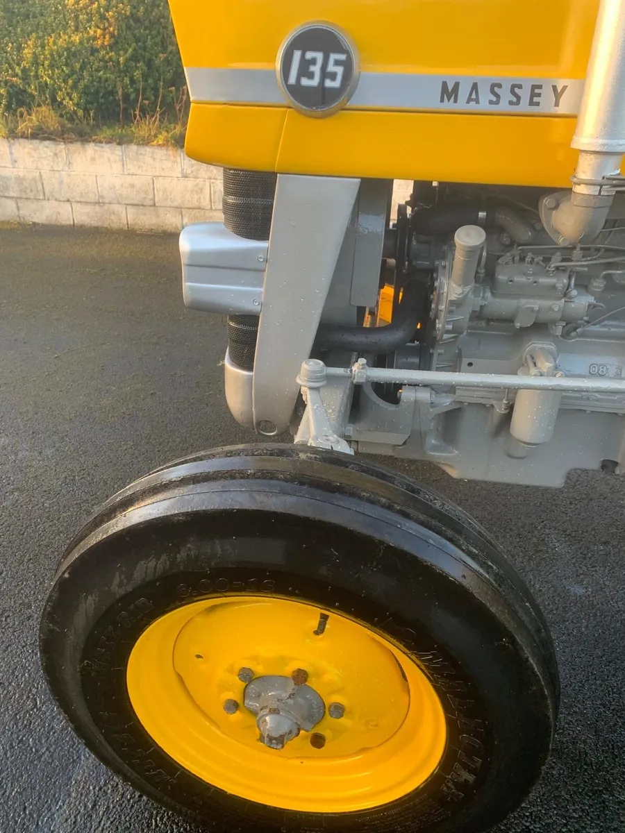 Massey Ferguson 135 - Image 4