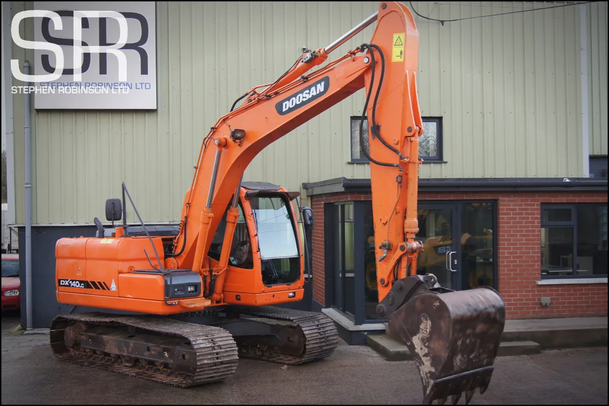 2009 Doosan DX140 LC - Image 1