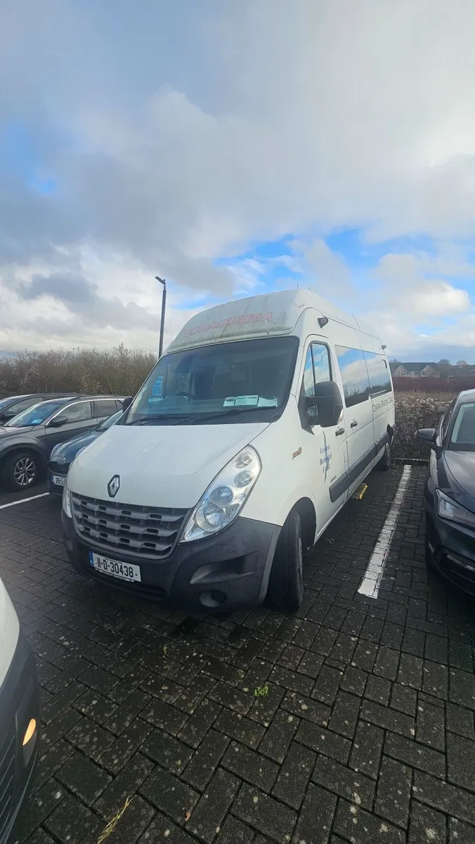 Renault Master 2011 - Image 1