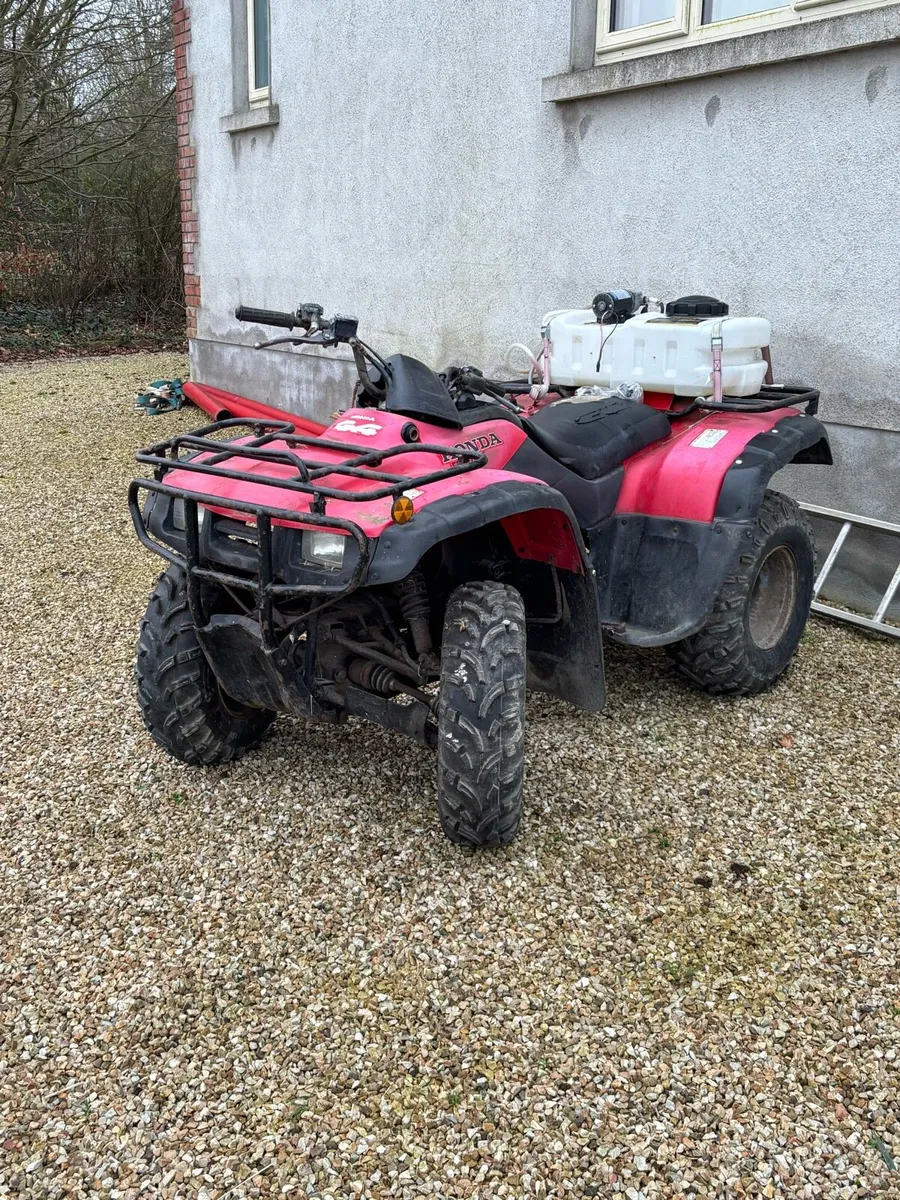 Honda 4x4 Quad - Image 1