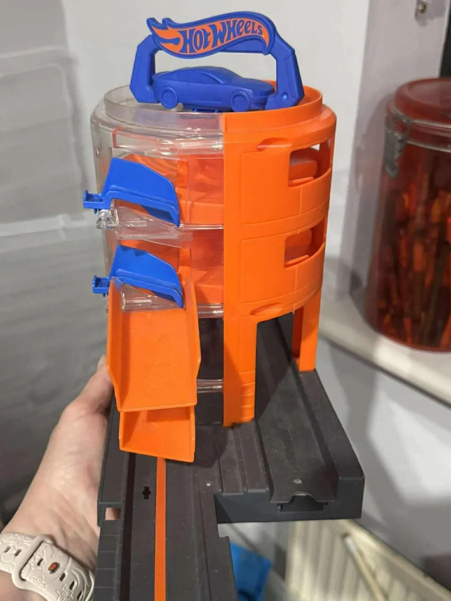 Hot wheel toys - Image 2