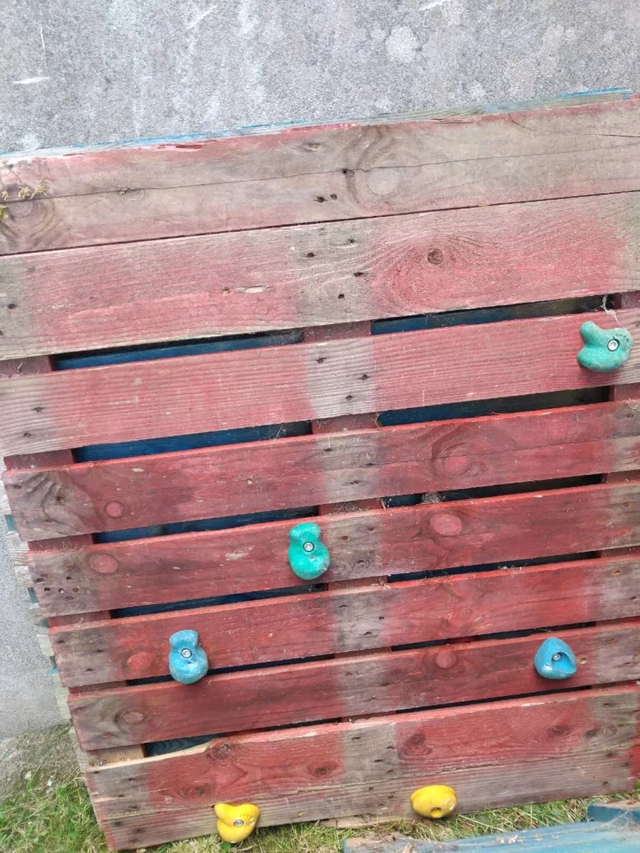 Homemade climbing wall - Image 2