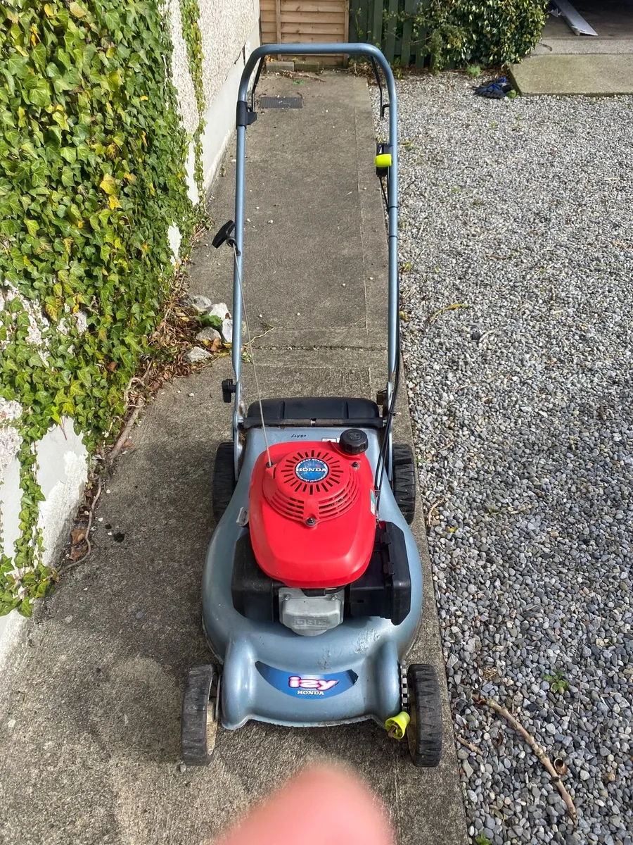 Honda Izy lawmower - Image 4