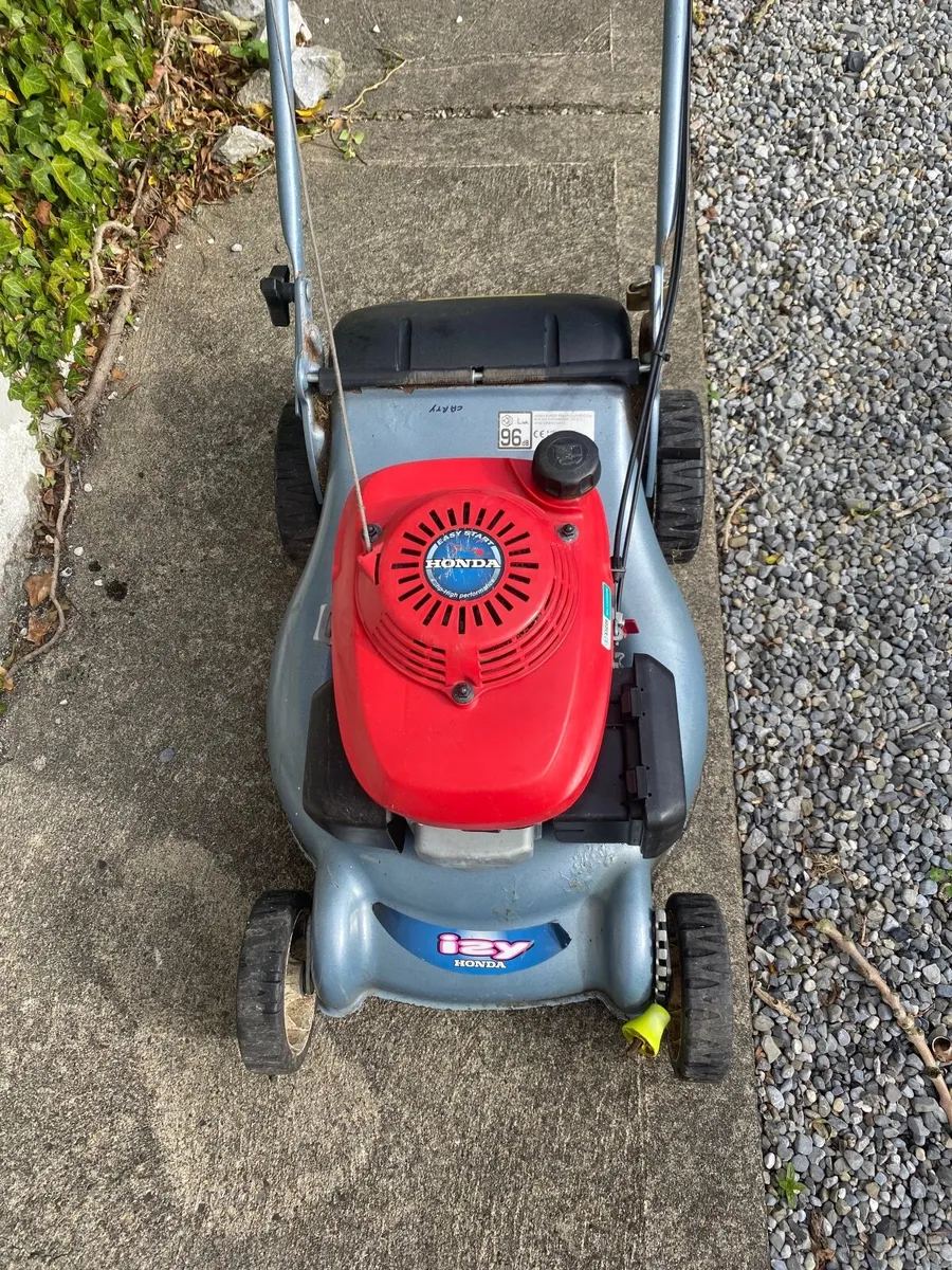 Honda Izy lawmower - Image 3