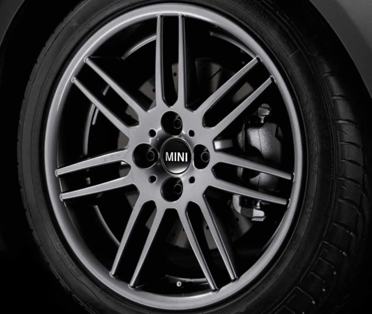 Wanted: Mini 17” R99 wheel - Image 1