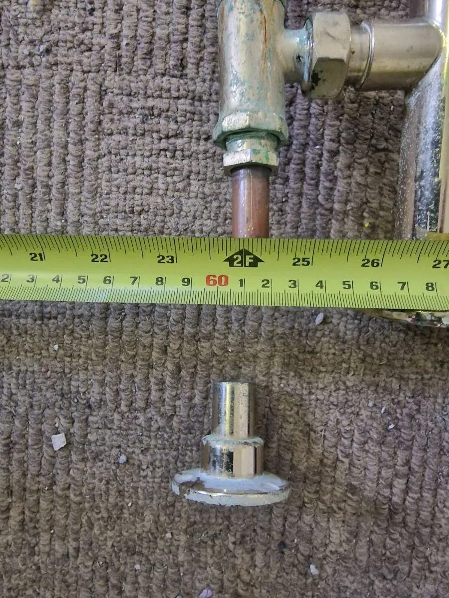 Brass heated Towel Rail - Image 3