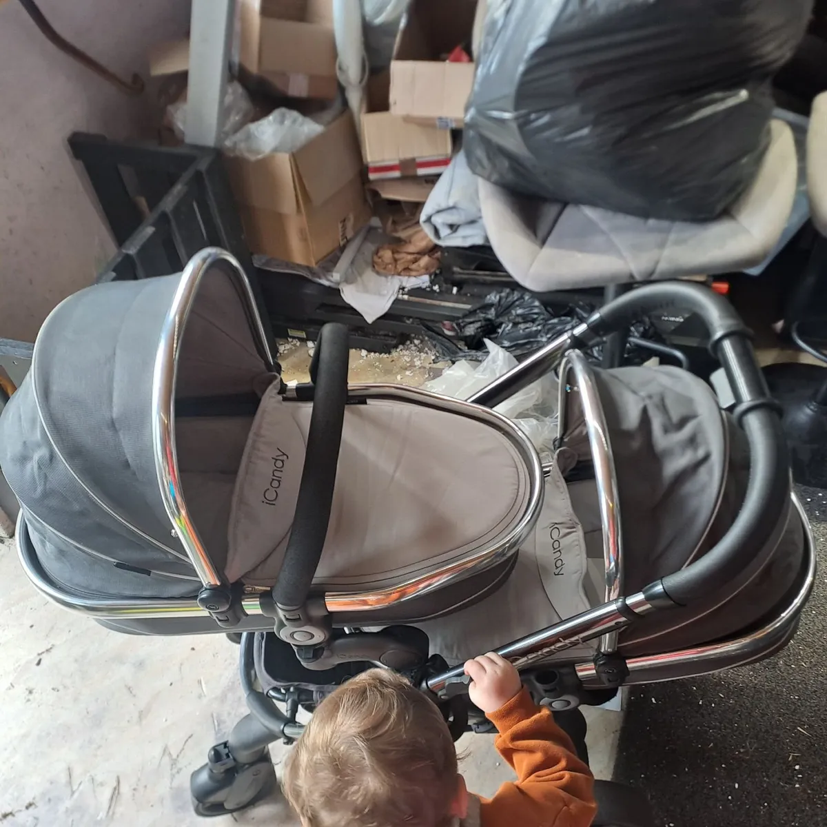 I candy double pram - Image 3