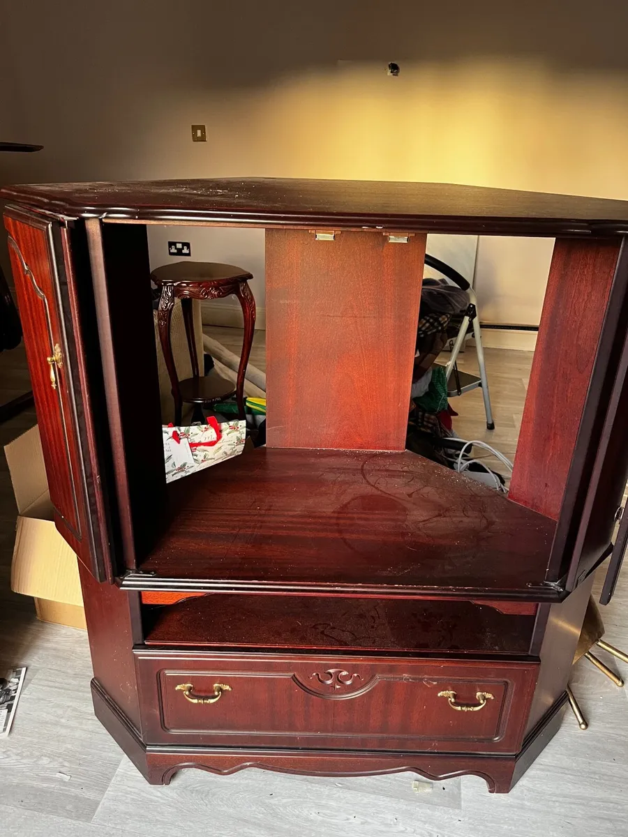 Tv display unit - Image 2