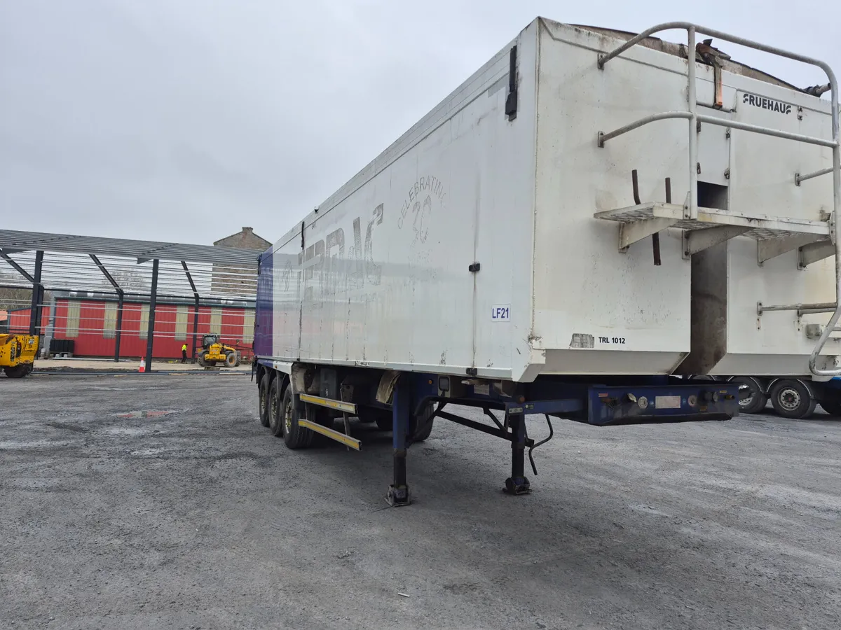 2020 Fruehauf Step Frame Trailer - Image 3