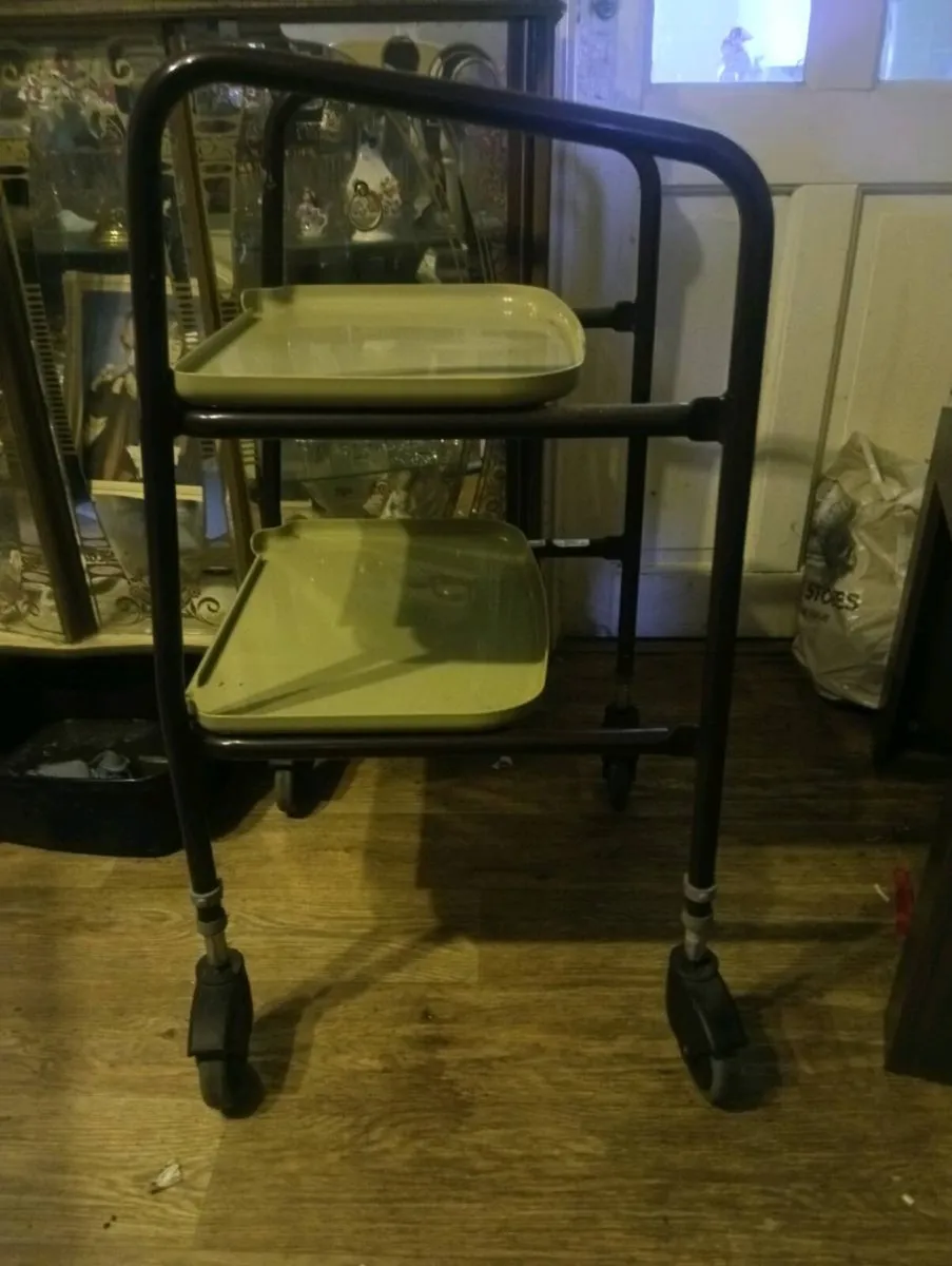 Tea trolley for the elderly - Image 2
