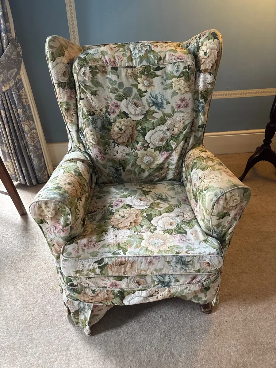 Couch set (FREE) - Image 1